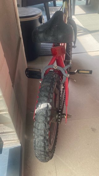 Bicicleta Infantil Hot Wheels Roja