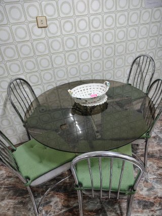 Mesa de cocina redonda cristal y metal