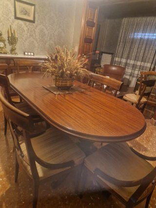 Mesa comedor y 4 sillas madera