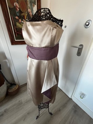 Vestido fiesta vintage beige y morado