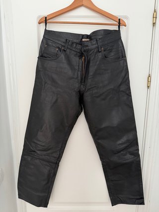 Pantalones de piel negros