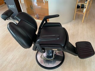 Sillón Barbero Peluquero Hidráulico Negro