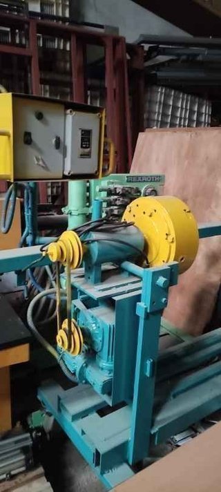 TORNO HECHO CASERO CON RUEDAS