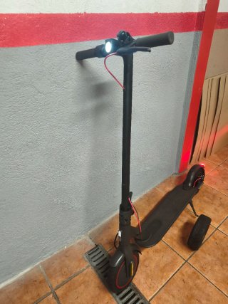 Xiaomi Mi Electric Pro 2 + rueda de repuesto.