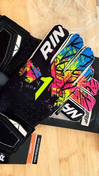 Guantes de portero Rinat Metrik AS INF