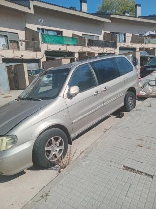 KIA Carnival 2005