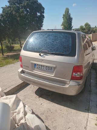 KIA Carnival 2005