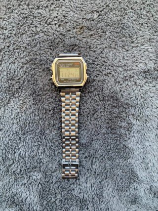 Orologio vintage unisex argentato nuovo senza uso