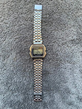 Orologio vintage unisex argentato nuovo senza uso