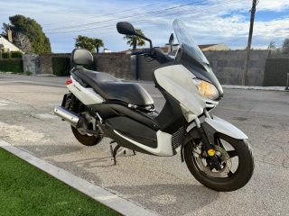 Maxi Scooter Yamaha XMAX 125cc