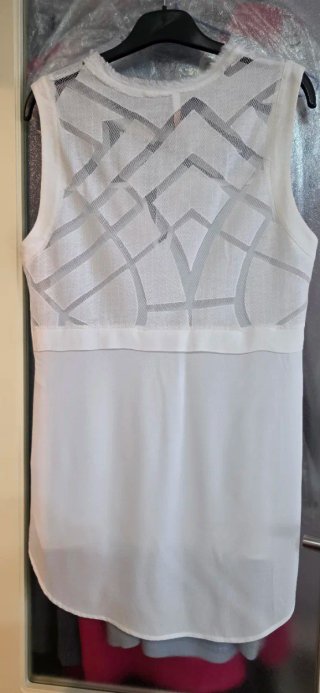 Blusa sin mangas Imperial blanca