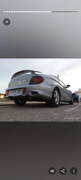 Hyundai Coupe 2001