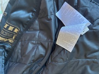 Chaqueta Bomber Nike NBA Negra Dorada