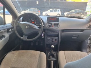 Peugeot 207 2007