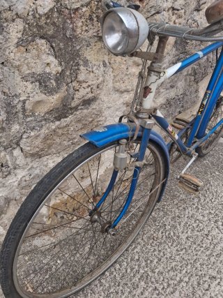Bicicleta BH Clásica Azul
