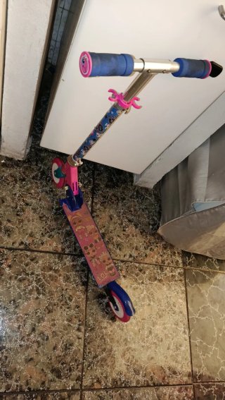 Patinete L.O.L. Surprise! infantil plegable
