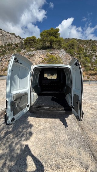 Renault Kangoo solo 120.000km 1 año de garantia