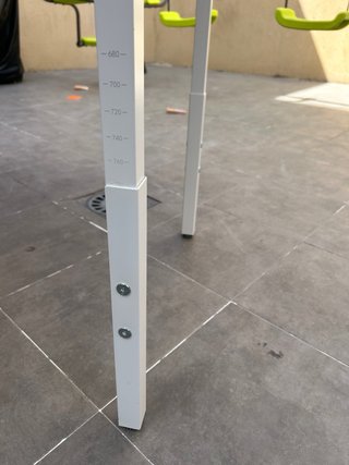 Escritorio Ikea Madera y Metal