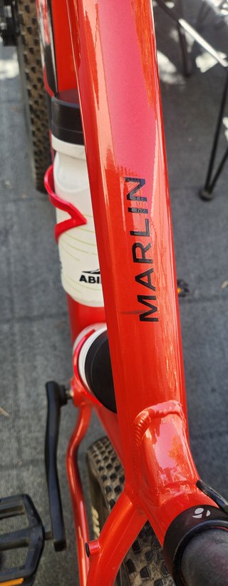 Bicicleta de Montaña Trek Roja