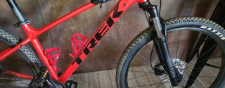 Bicicleta de Montaña Trek Roja
