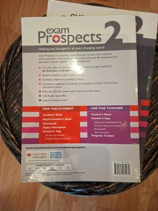 EXAM PROSPECTS 2 Student's y Workbook 2° Bachiller