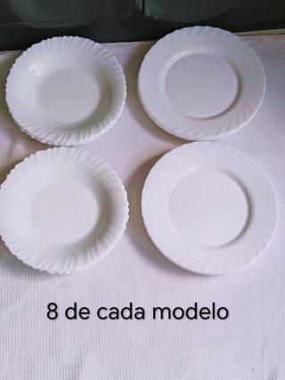16 Platos tipo Arcopal (2 modelos)