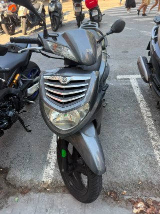 Moto SYM Jet HD 125 Gris Scooter