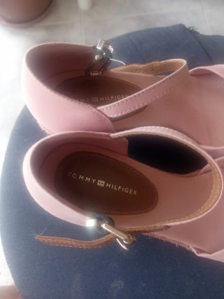 Sandalias cuña Tommy Hilfiger rosas