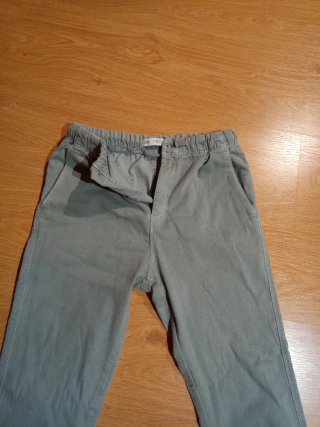 Pantalón Zara Chico Verde Como Nuevo