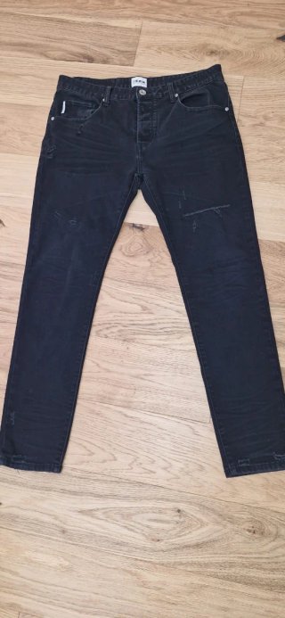Jeans neri BERNA con bottoni