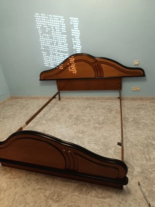 Cama matrimonio madera cerezo