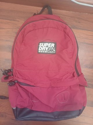 Mochila Superdry Roja