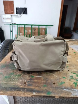 Bolsa de Lona Beige con Correa