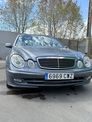 Mercedes-Benz Clase E 2004