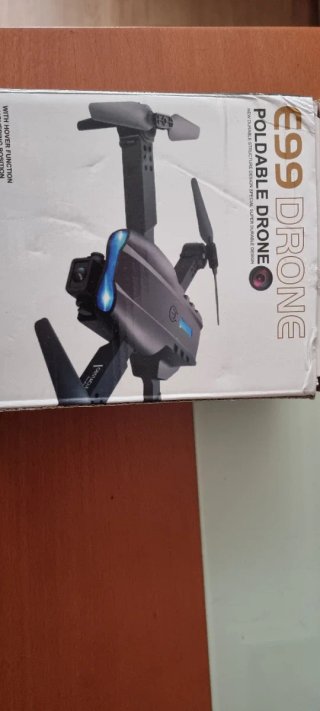 Dron E88 Plegable Negro