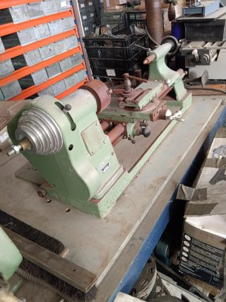 Torno LESTO Taller Prototipos