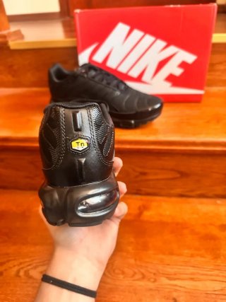 Nike Air Max Plus TN Triple Black Taglia 40