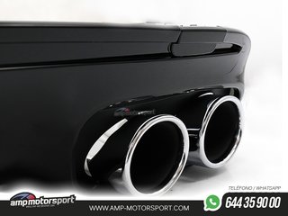 DIFUSOR TRASERO CON COLAS CROMO MERCEDES CLASE C KOMBI/SEDAN W205 NEGRO BRILLO