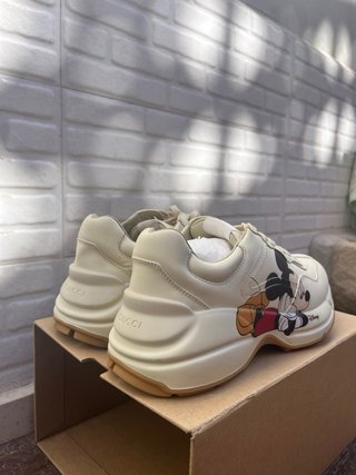 Sneakers Gucci Rhyton x Disney Topolino