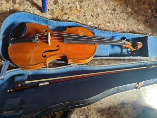 Violín 3/4 Stradivarius con funda y arco