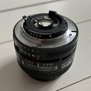 Objetivo Nikon AF Nikkor 24mm f/2.8 D