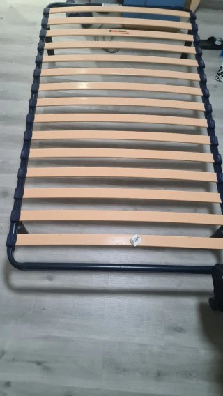 Dormitorio completo,Cama 105,cabecero,mesita y arm