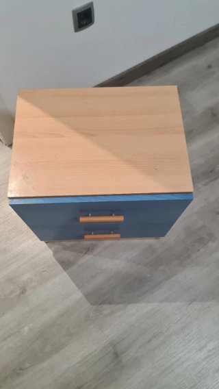 Dormitorio completo,Cama 105,cabecero,mesita y arm