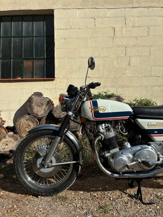 Norton Commando 850 Electric Start