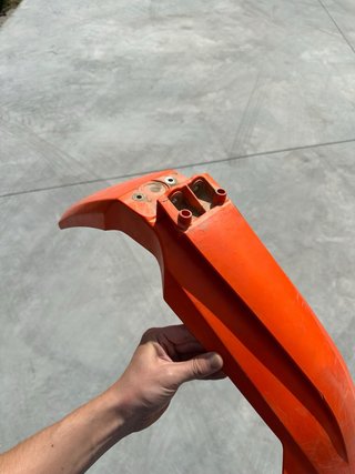 Guardabarros delantero KTM TPI