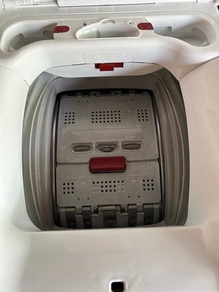 Lavadora vertical AEG