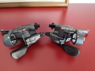 Comandi integrati Shimano XTR M952 cambio freno