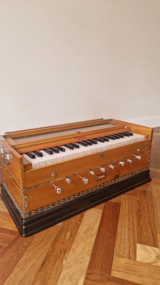 Harmonium Bina 9