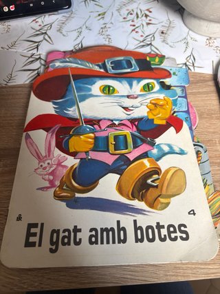 Lote 5 cuentos infantiles troquelados