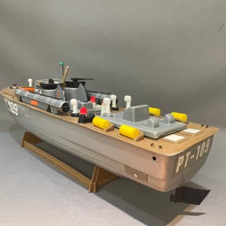 Barco de Juguete JEFE Saludes PT-109